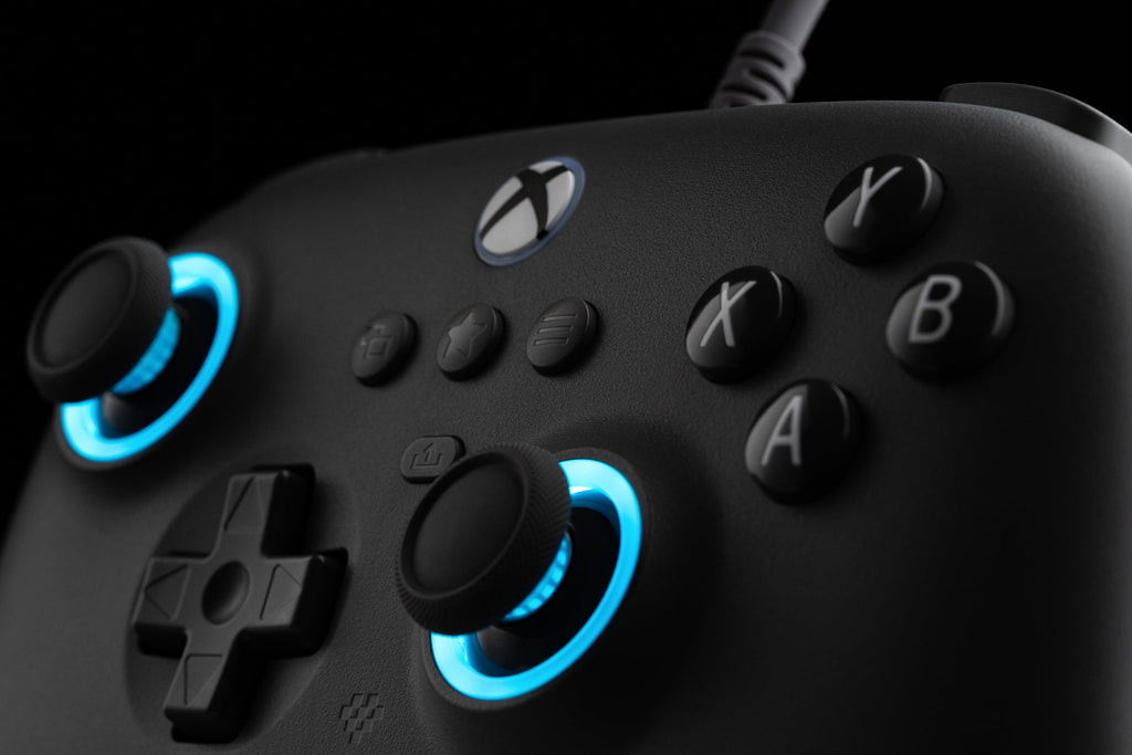 Wired Controller with Hall Effect Joysticks and Triggers H445071
