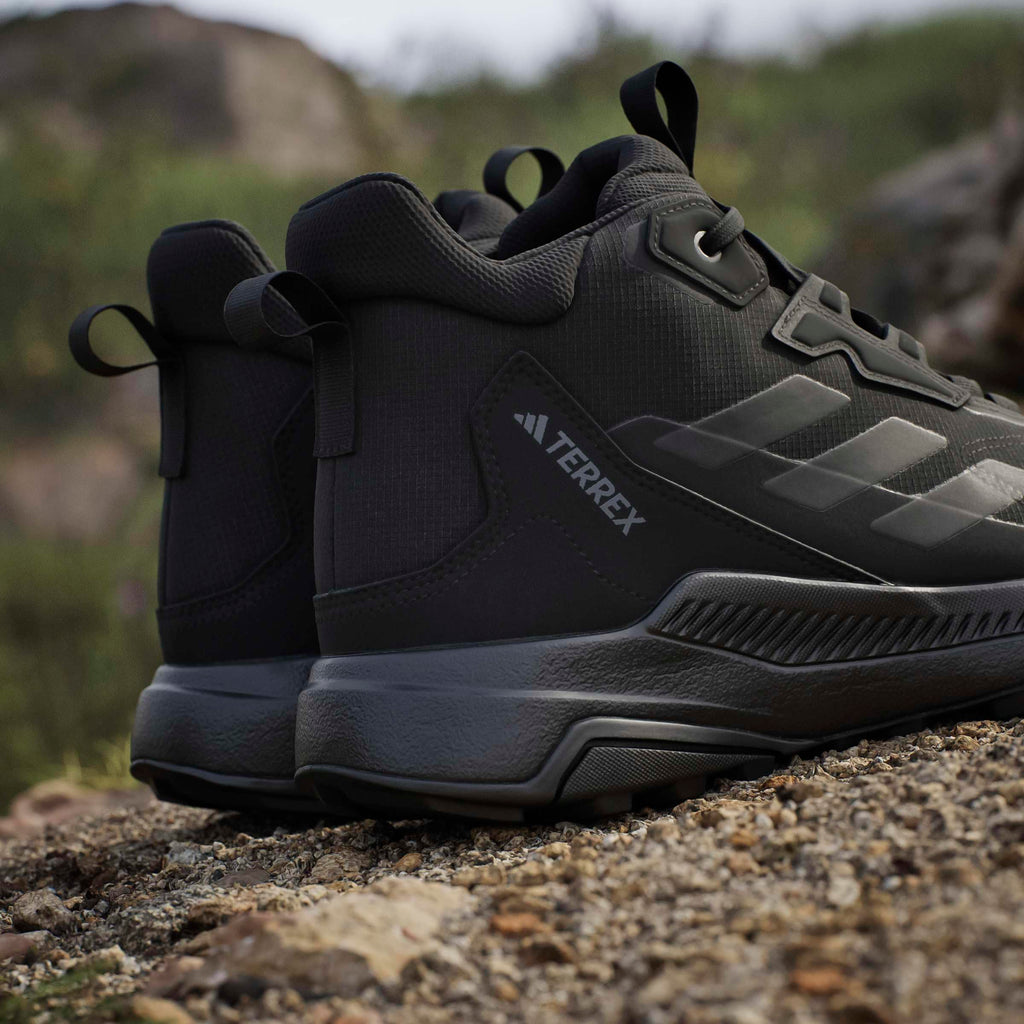 Mid Top Hiking Shoes D52360