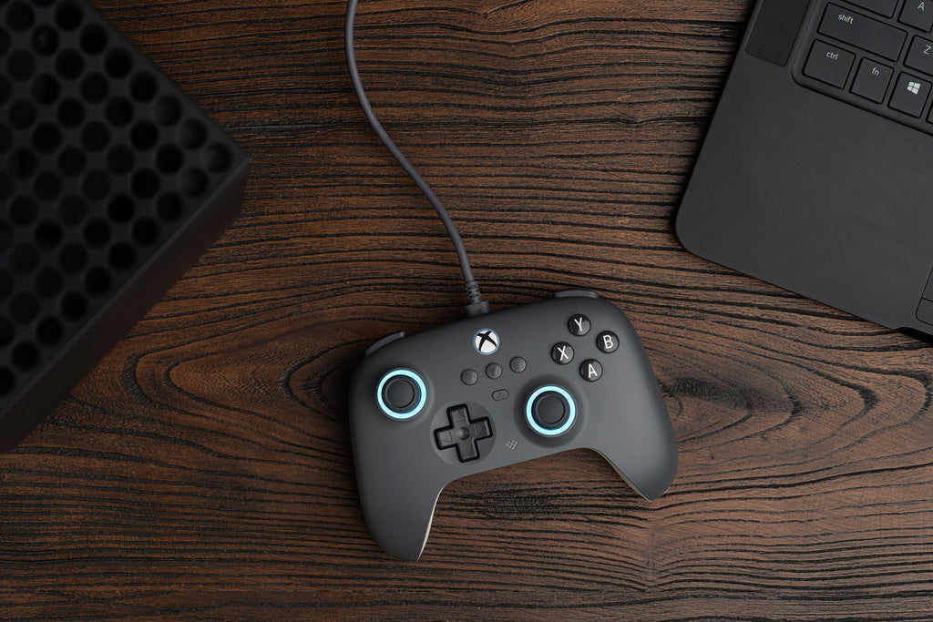 Wired Controller with Hall Effect Joysticks and Triggers H445071